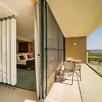 Resort Wave