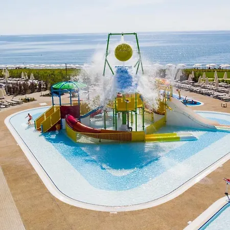 Wave Resort