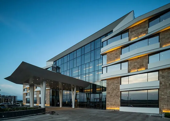 Курортный комплекс Wave 5*